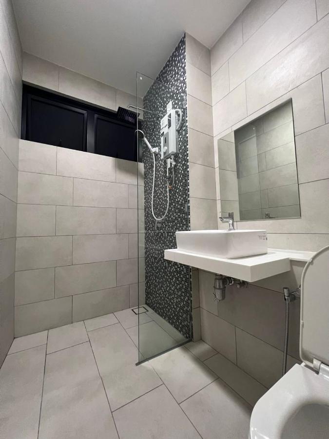 Centre @ The Shore By Casa Yolo Pangsapuri Kota Kinabalu